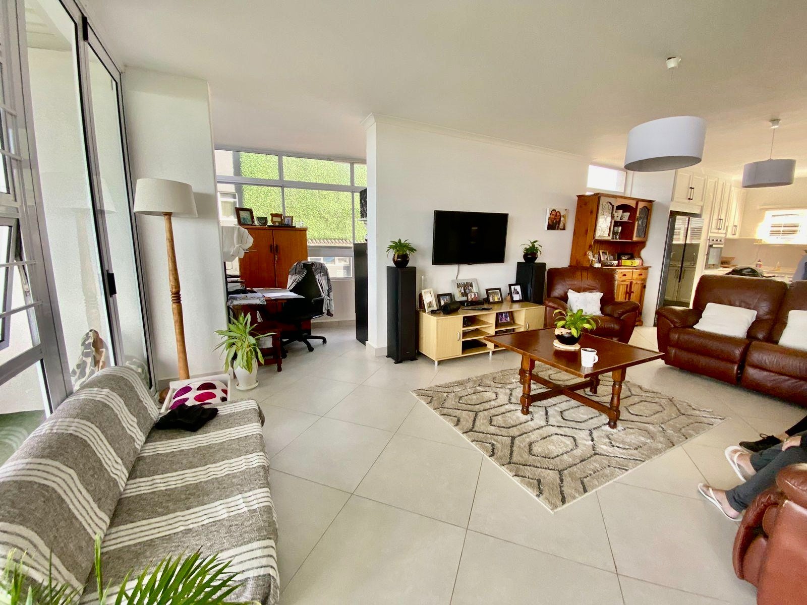 Renovated Sea-View Apartment with Private Garden in Glenashley