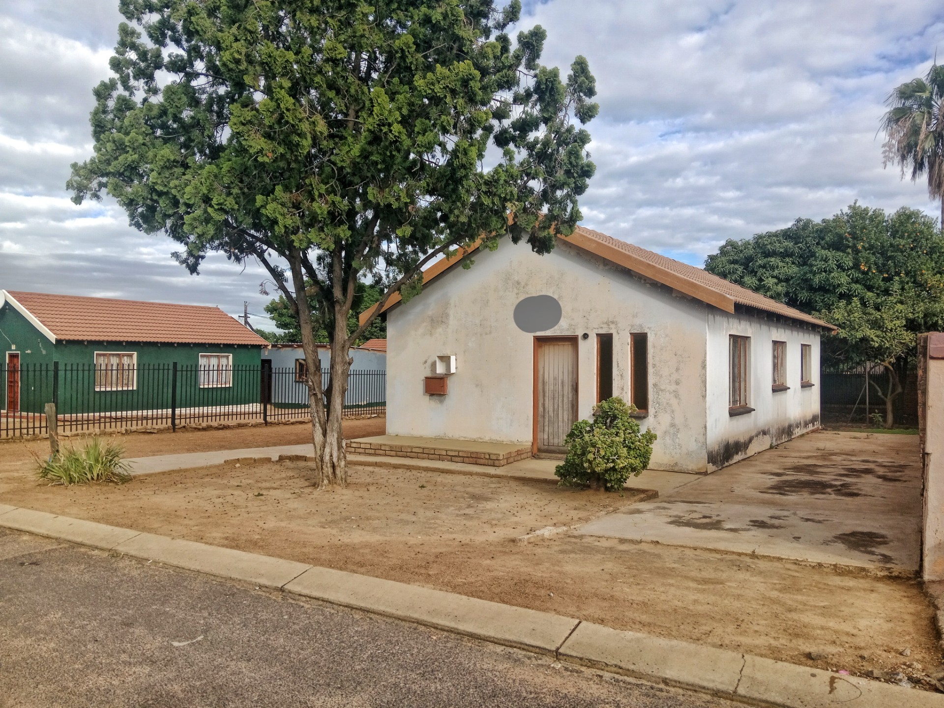 INVESTOR’S FIXER-UPPER OPPORTUNITY IN LEBANON, MABOPANE