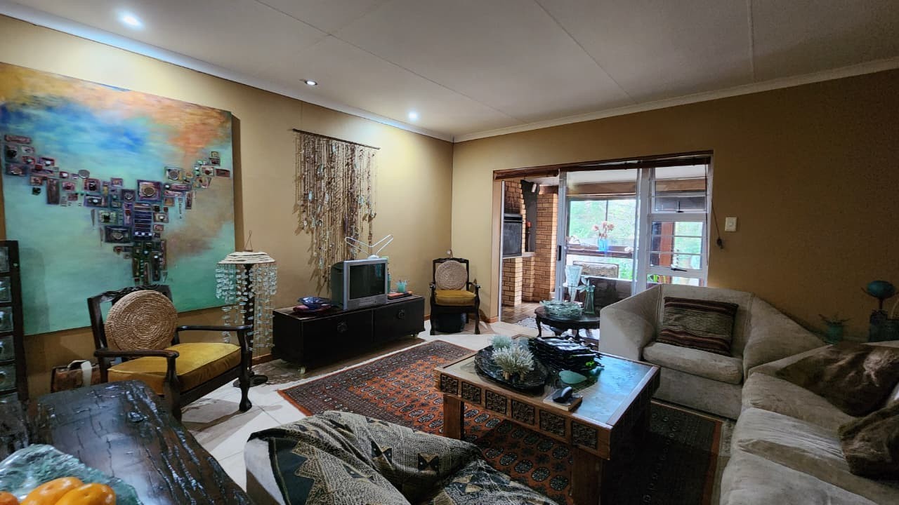 Relaxed Family Living in Noorsekloof Jeffrey's Bay