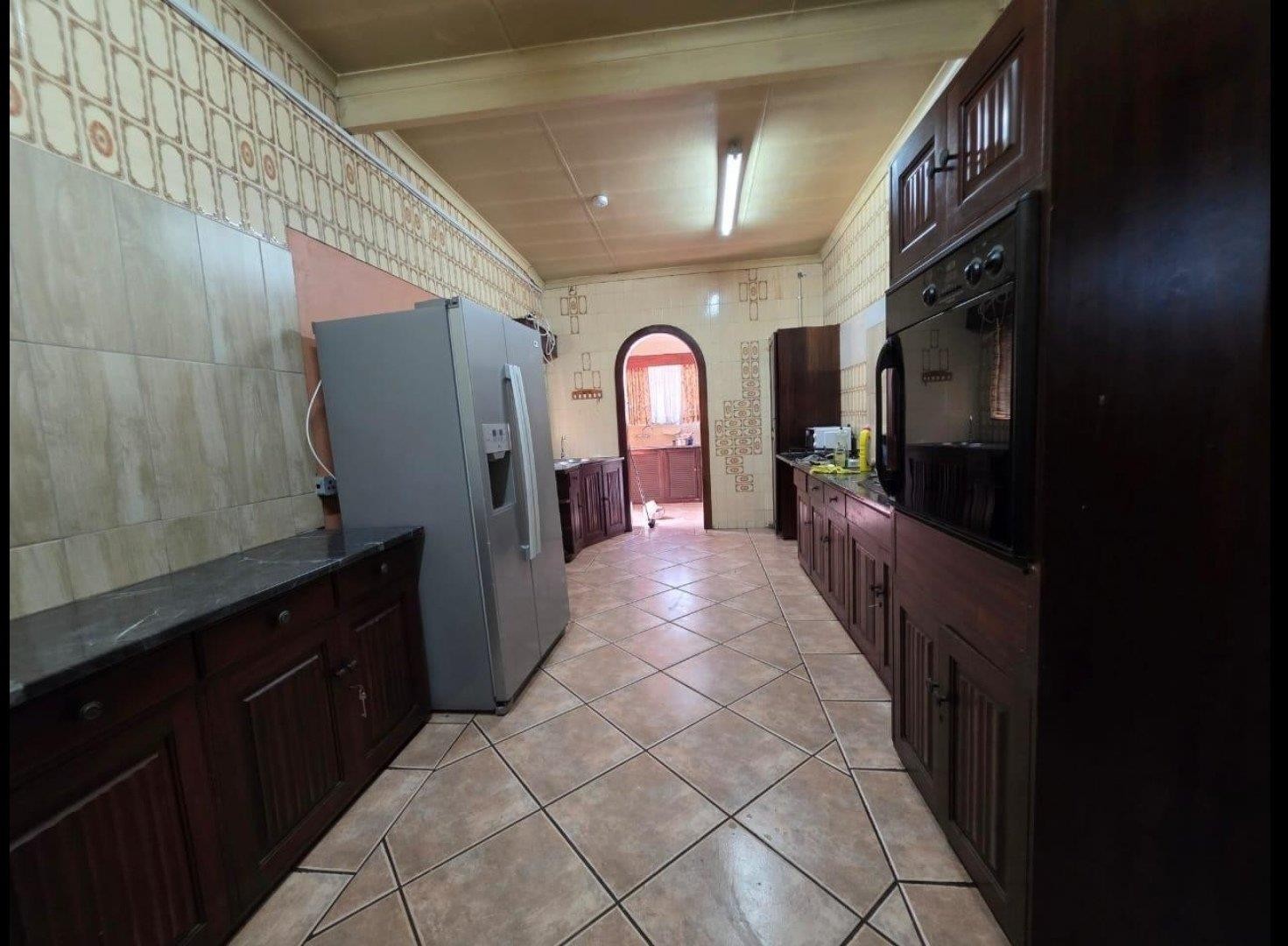 House for sale in Bedworth Park, Vereeniging, 2000 m²