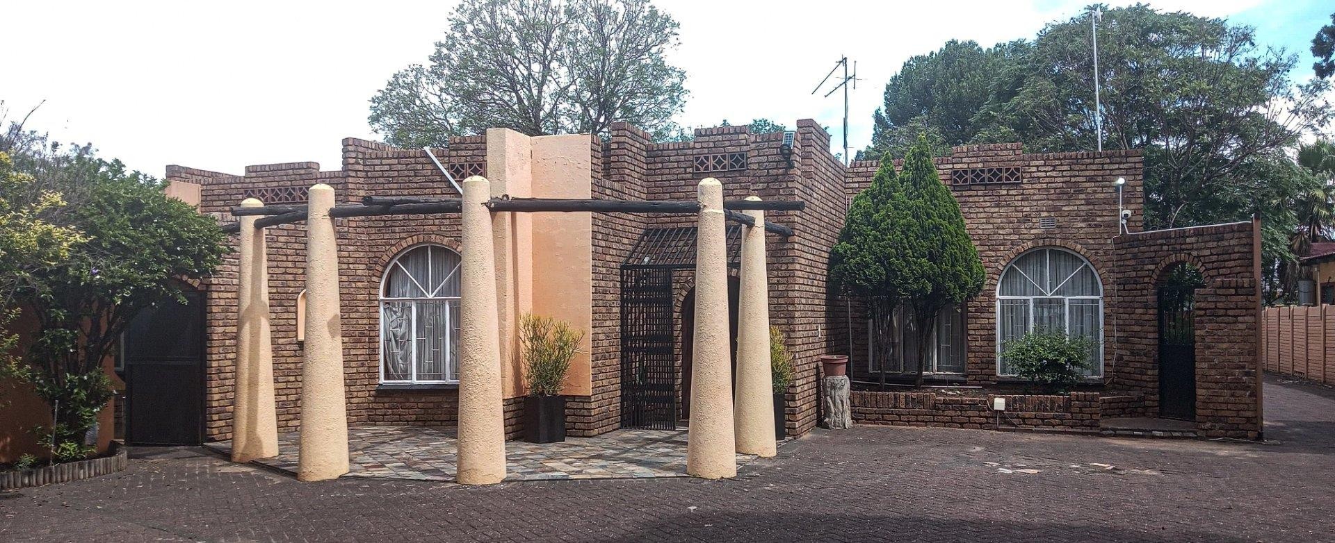 House for sale in Bedworth Park, Vereeniging, 2000 m²