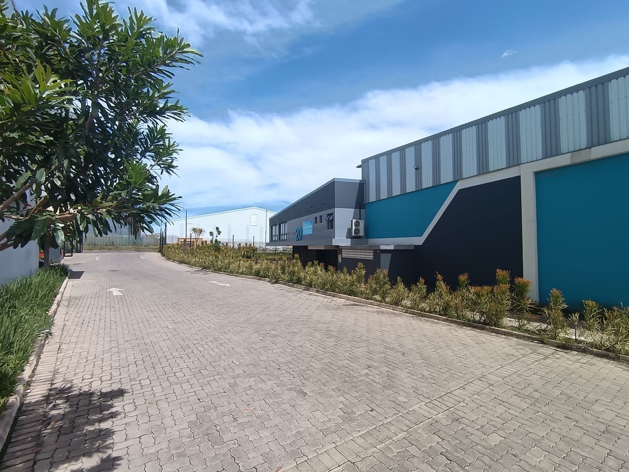 Factory To Rent in Ballito, KwaZulu Natal