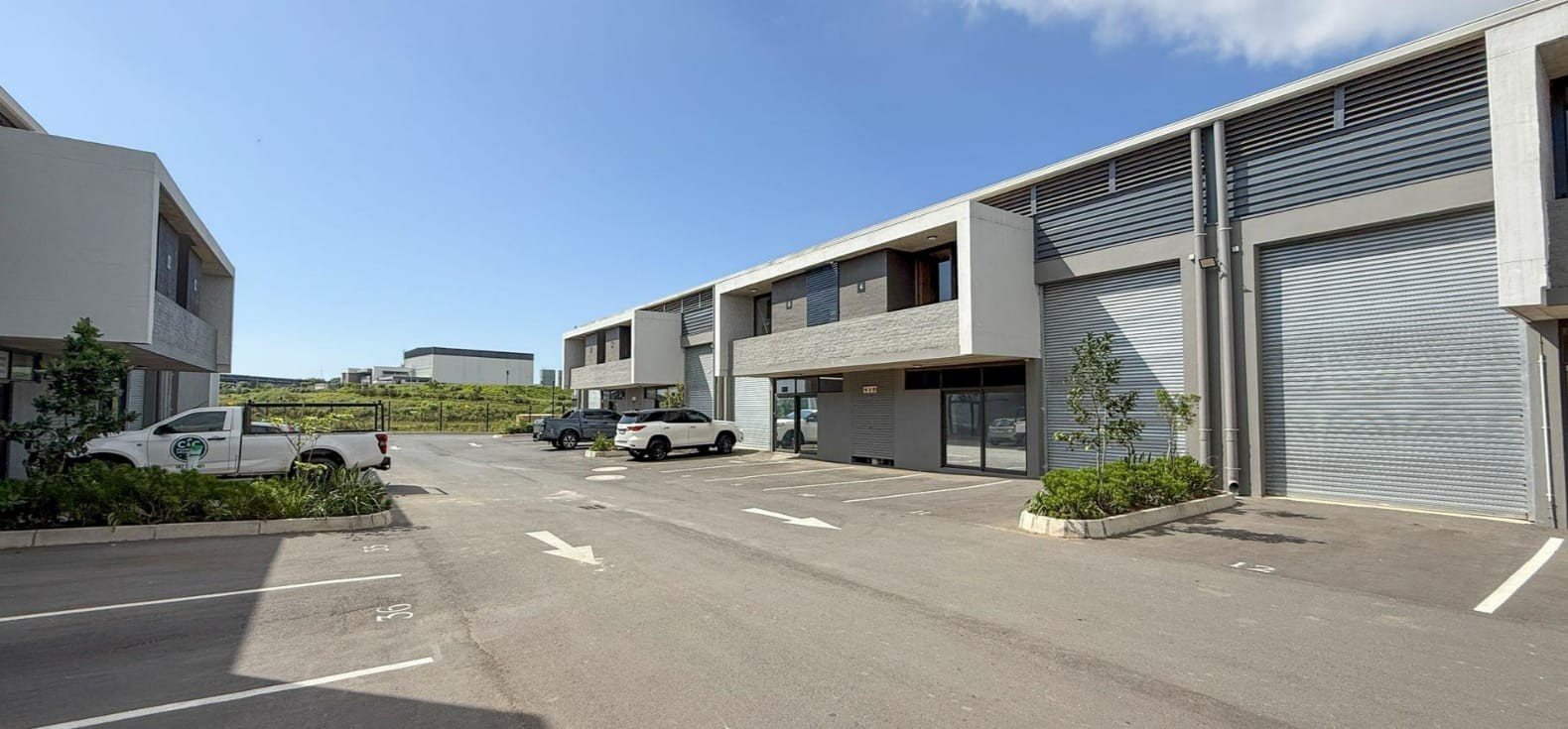 211 m² Industrial Property To Let in Shakas Head