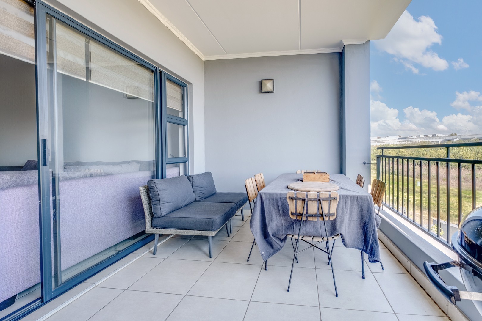 Stunning Townhouse For Sale in Modderfontein, Edenvale