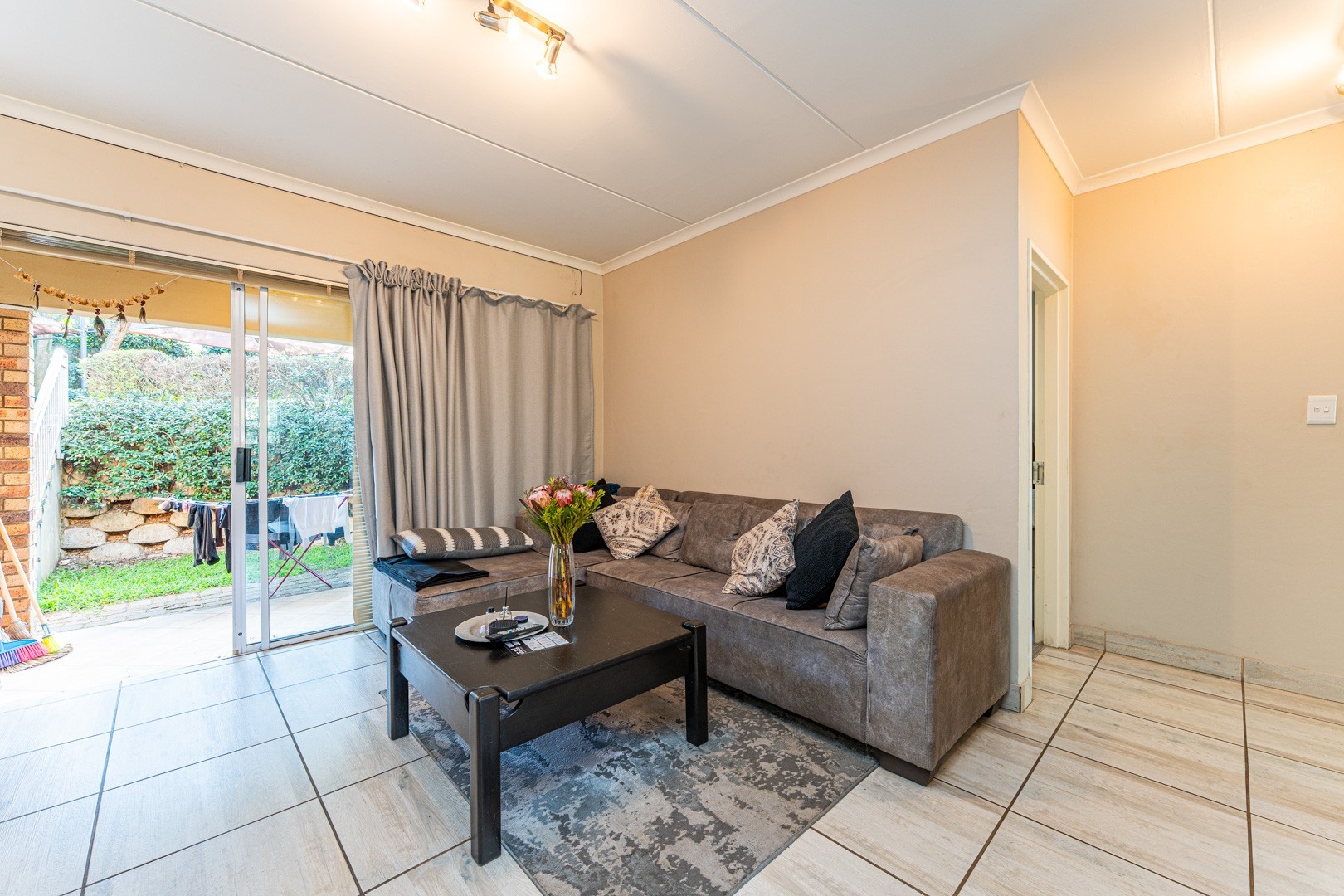 2 Bed 1 Bath Investment opportunity