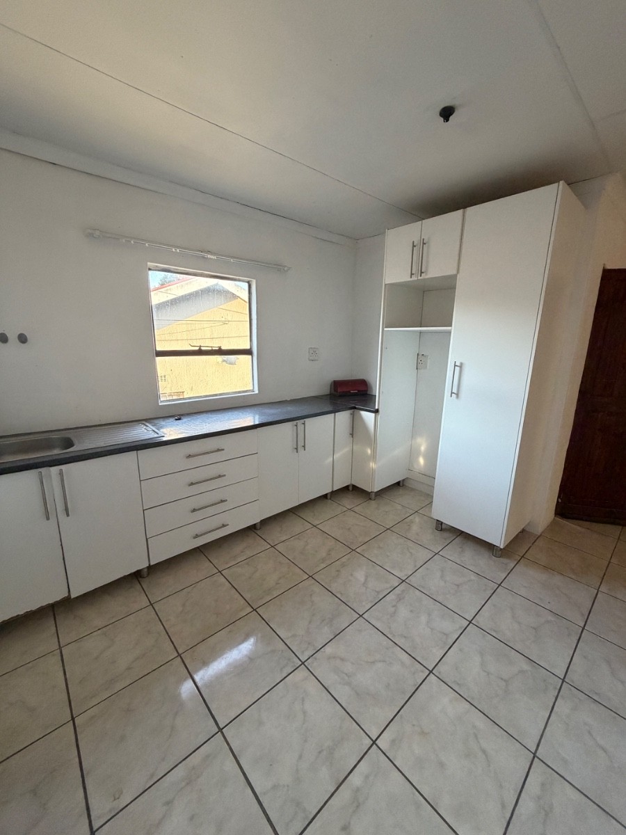 Room To Rent in Tekwane South, Tekwane, Nelspruit