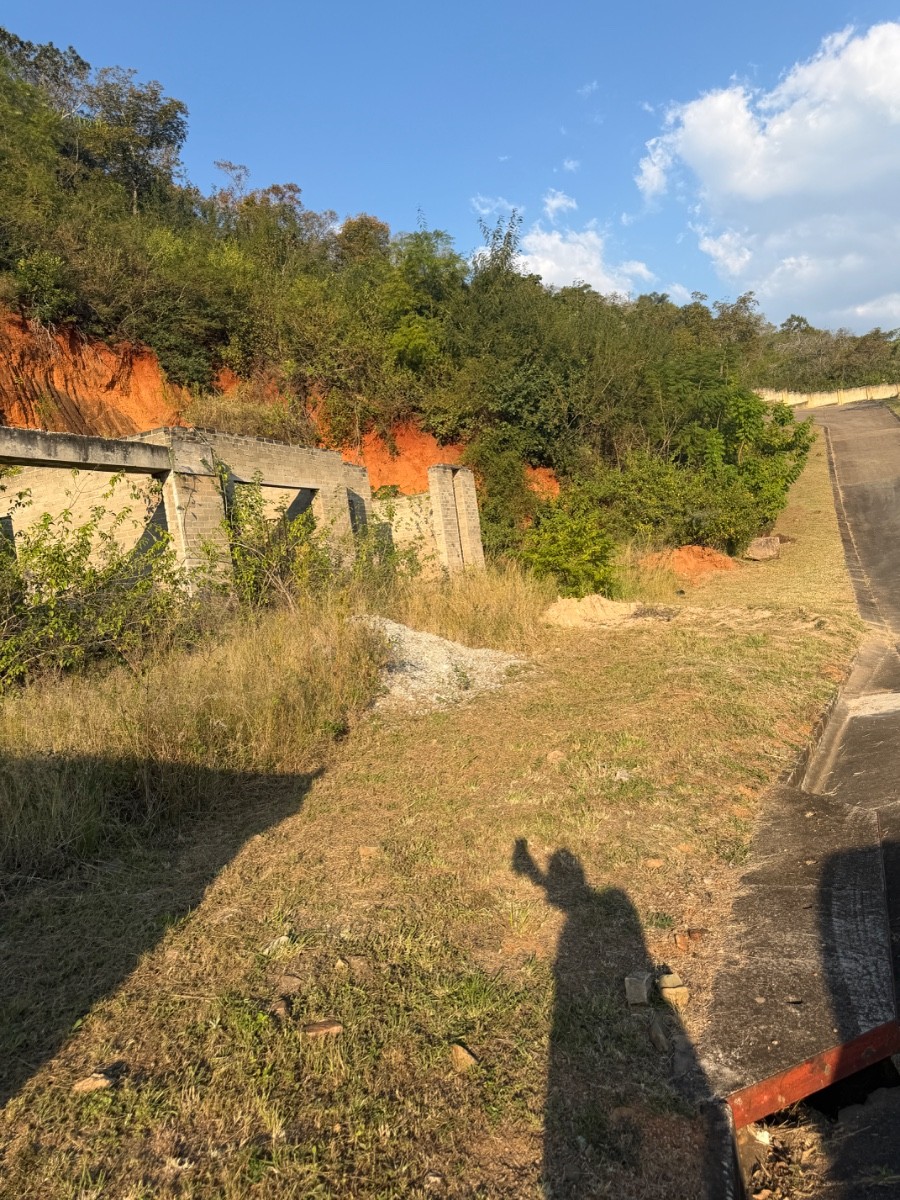 Unfinished house  For Sale in Drum Rock, Nelspruit