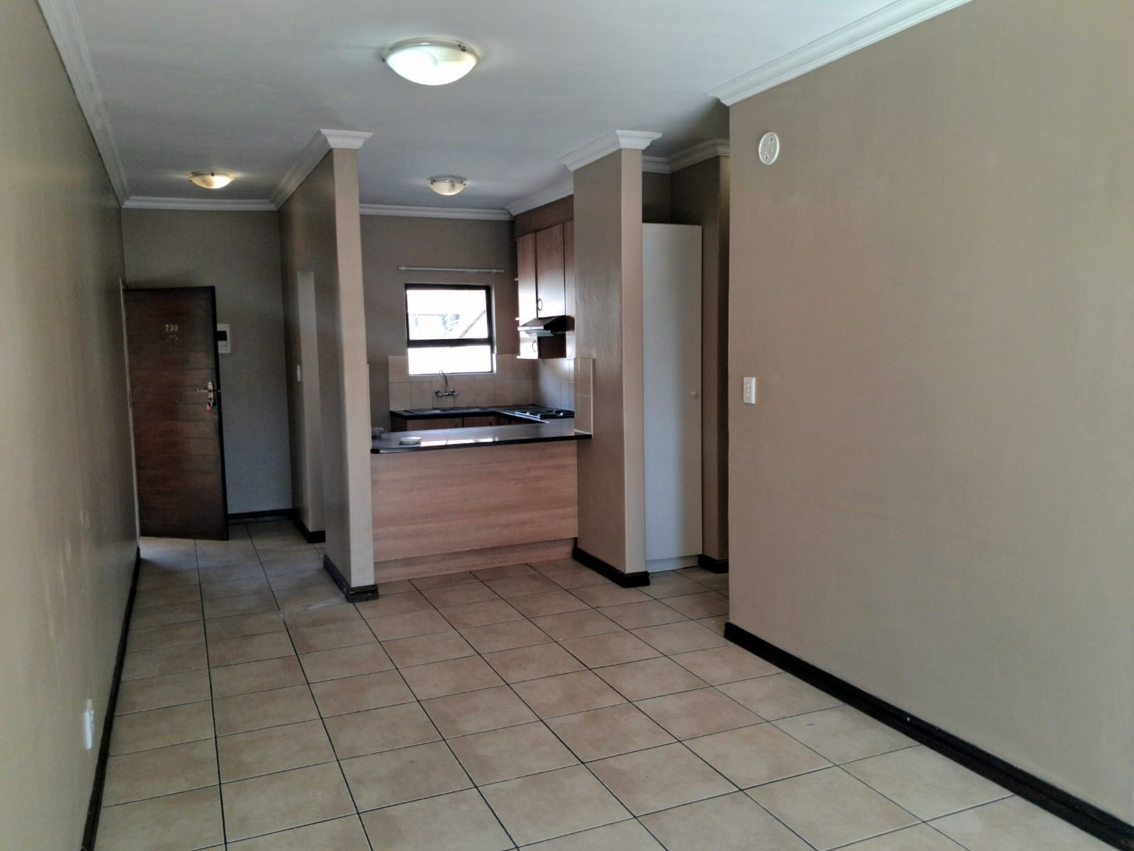 2 Bedroom Apartment To Rent in Halfway House, Midrand