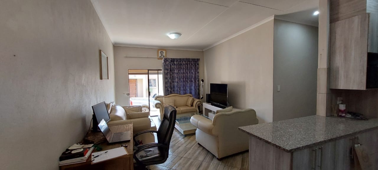 Morden 3-Bedroom Home in Pretoria North