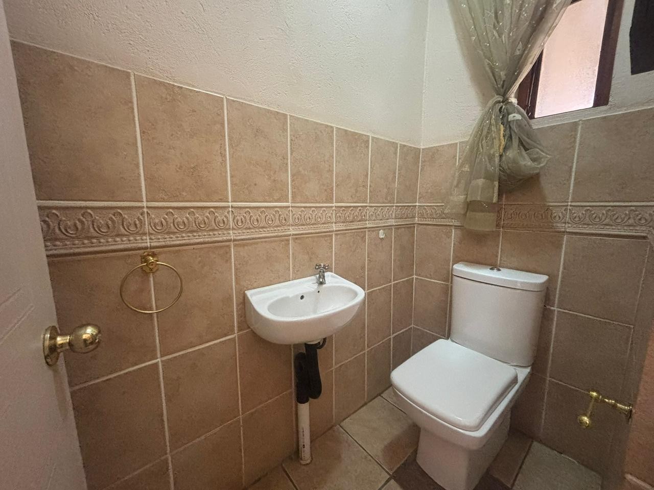House For Sale in Faerie Glen, Pretoria