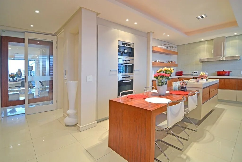 Penthouse for sale in Sandton Central, Sandton, 356 m²