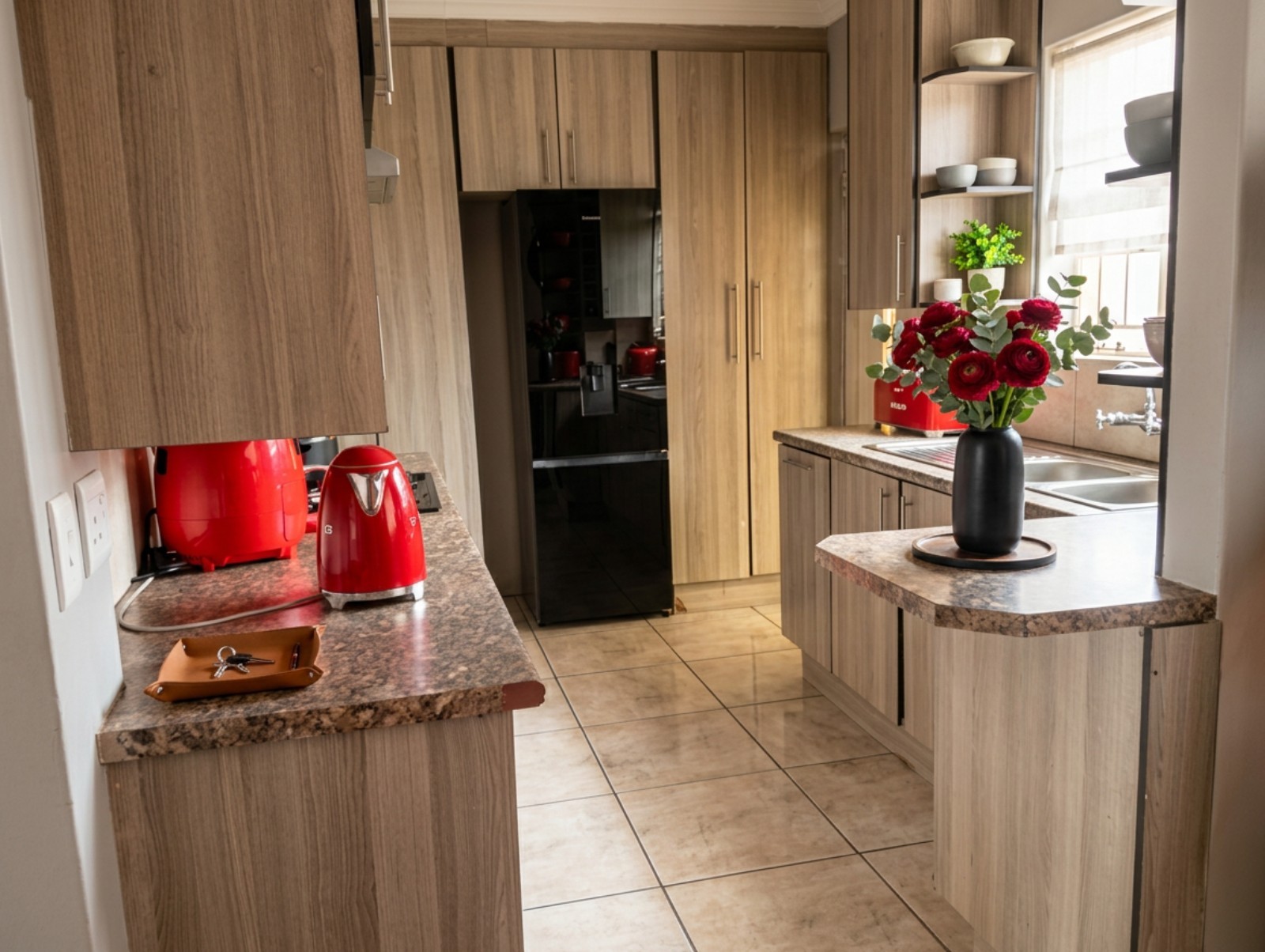 Spacious 3-Bedroom Home with 2 Cottages and Strong Rental Income in Rosemount