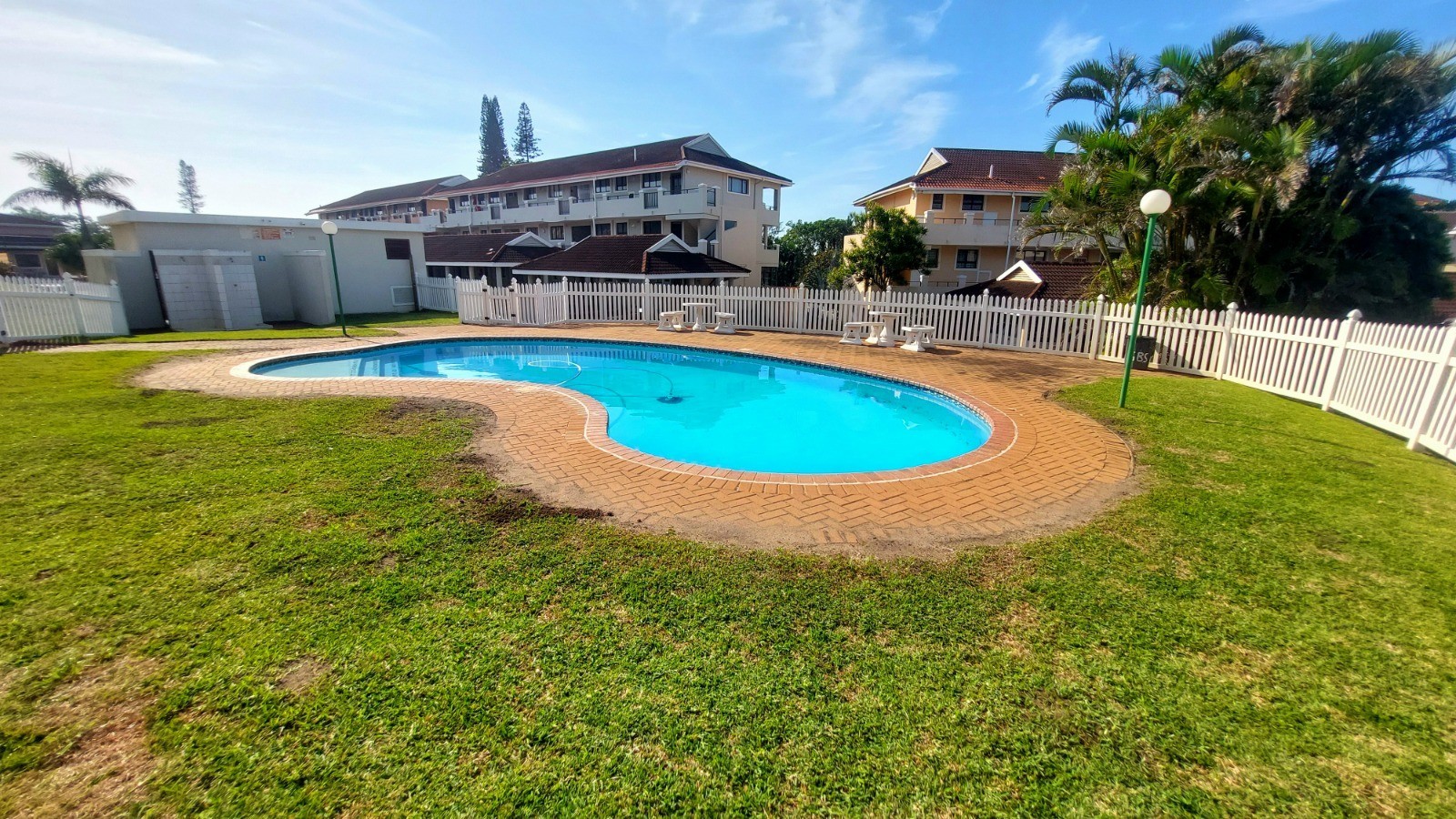 Modern beachfront apartment in prime Shelly Beach location