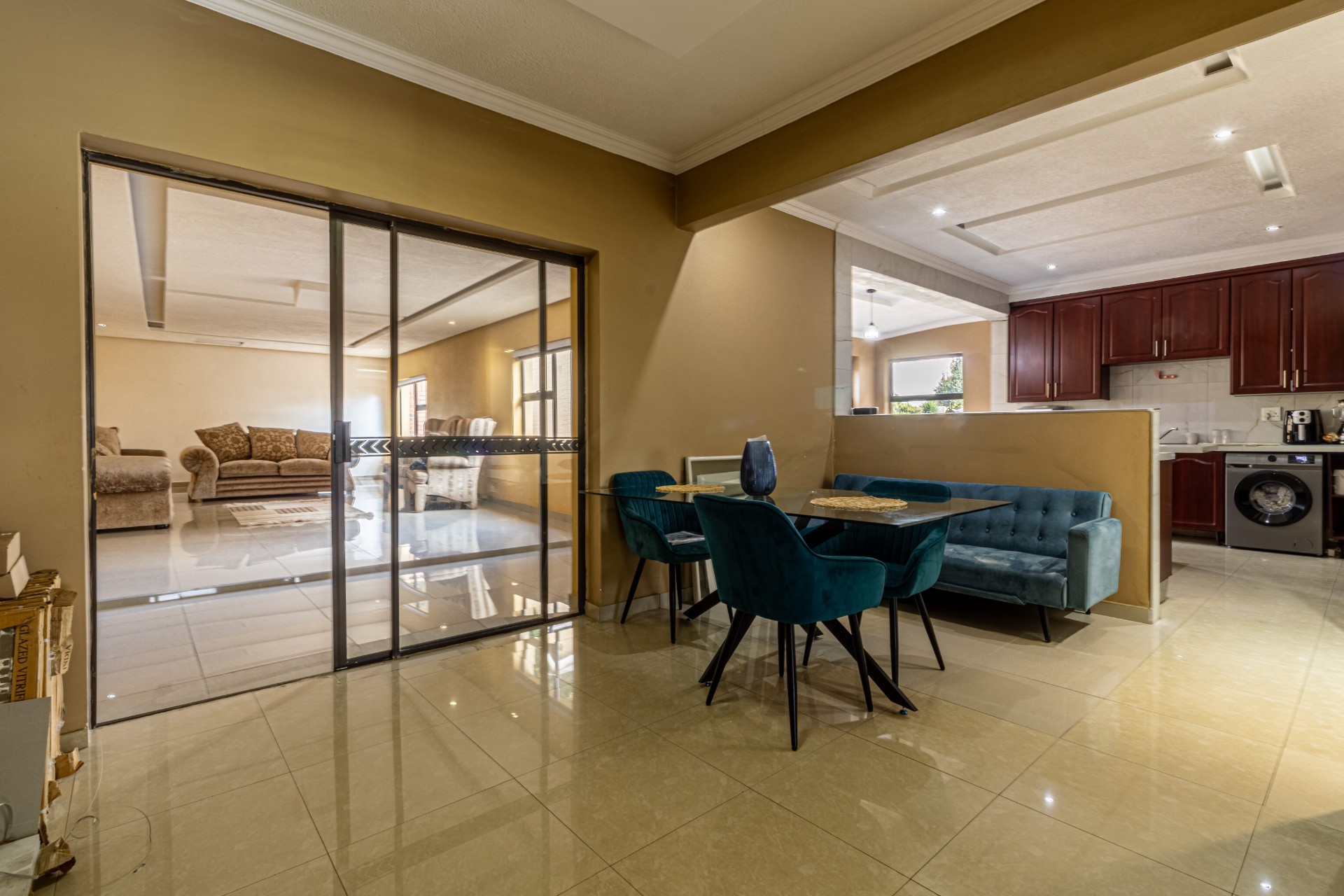 Stunning 4 Bedroom Family Home with Generous Living Spaces