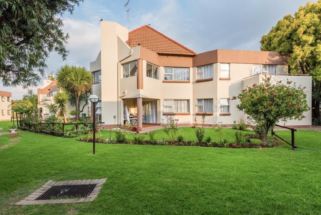 Spacious Ground Floor Living in the Heart of Bedfordview