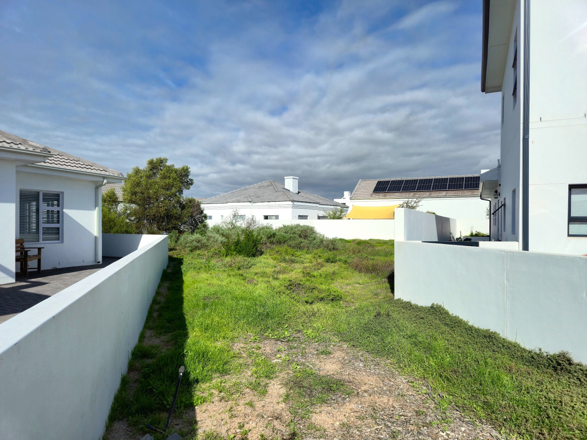 Cul de sac vacant land