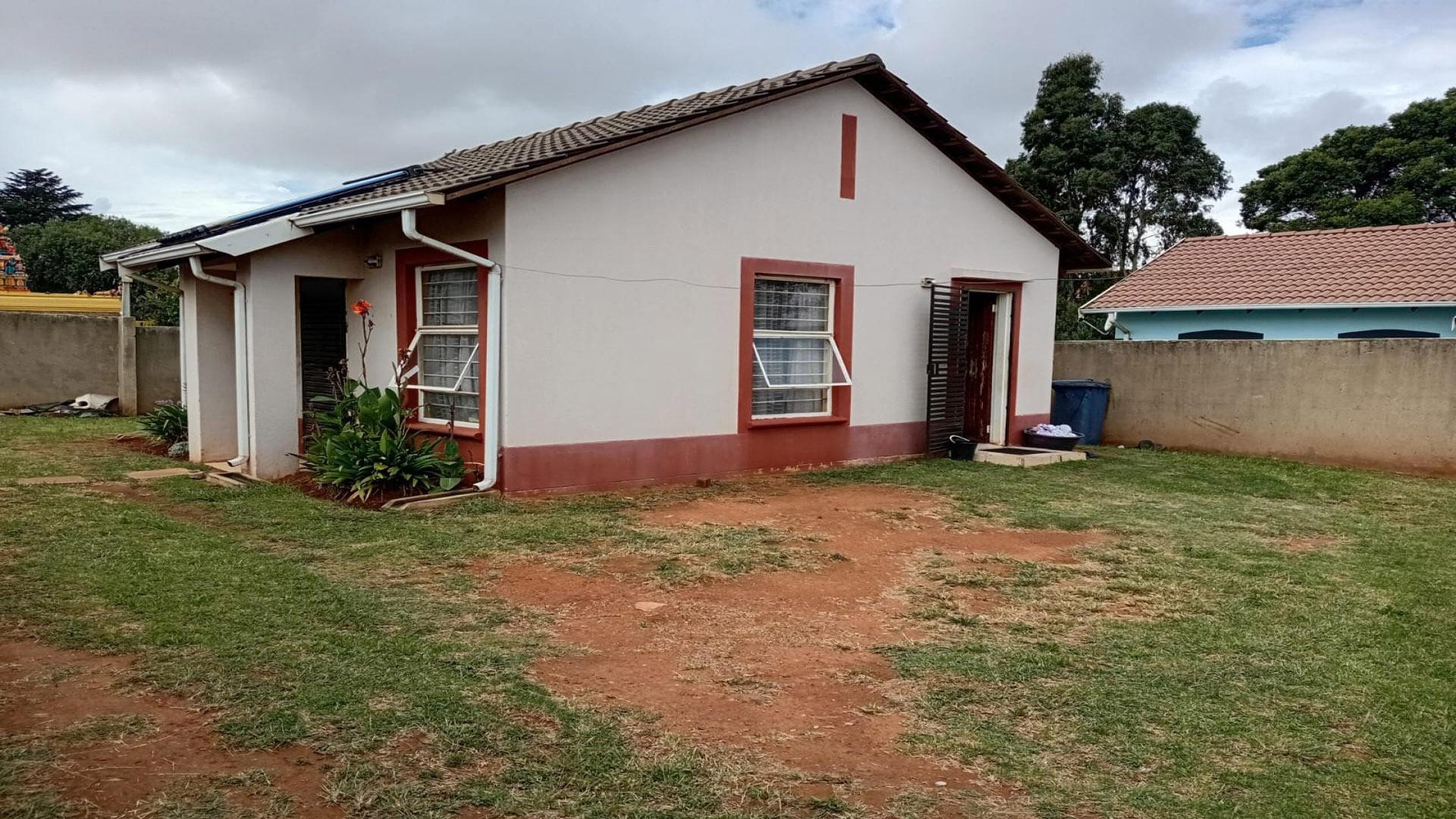 House For Sale in Lenasia South