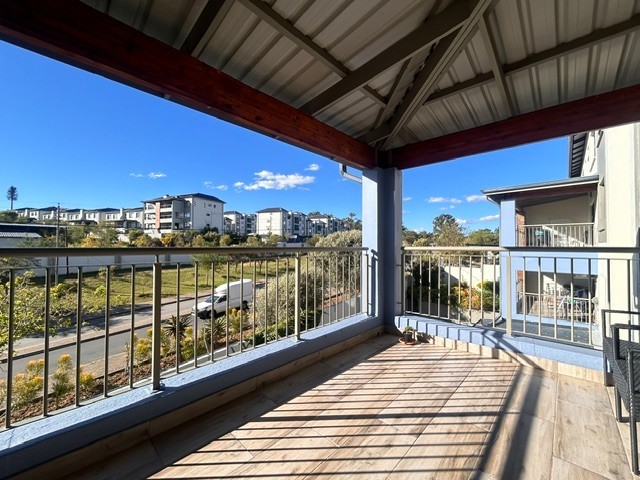 Townhouse For Sale in Carlswald Estate, Midrand
