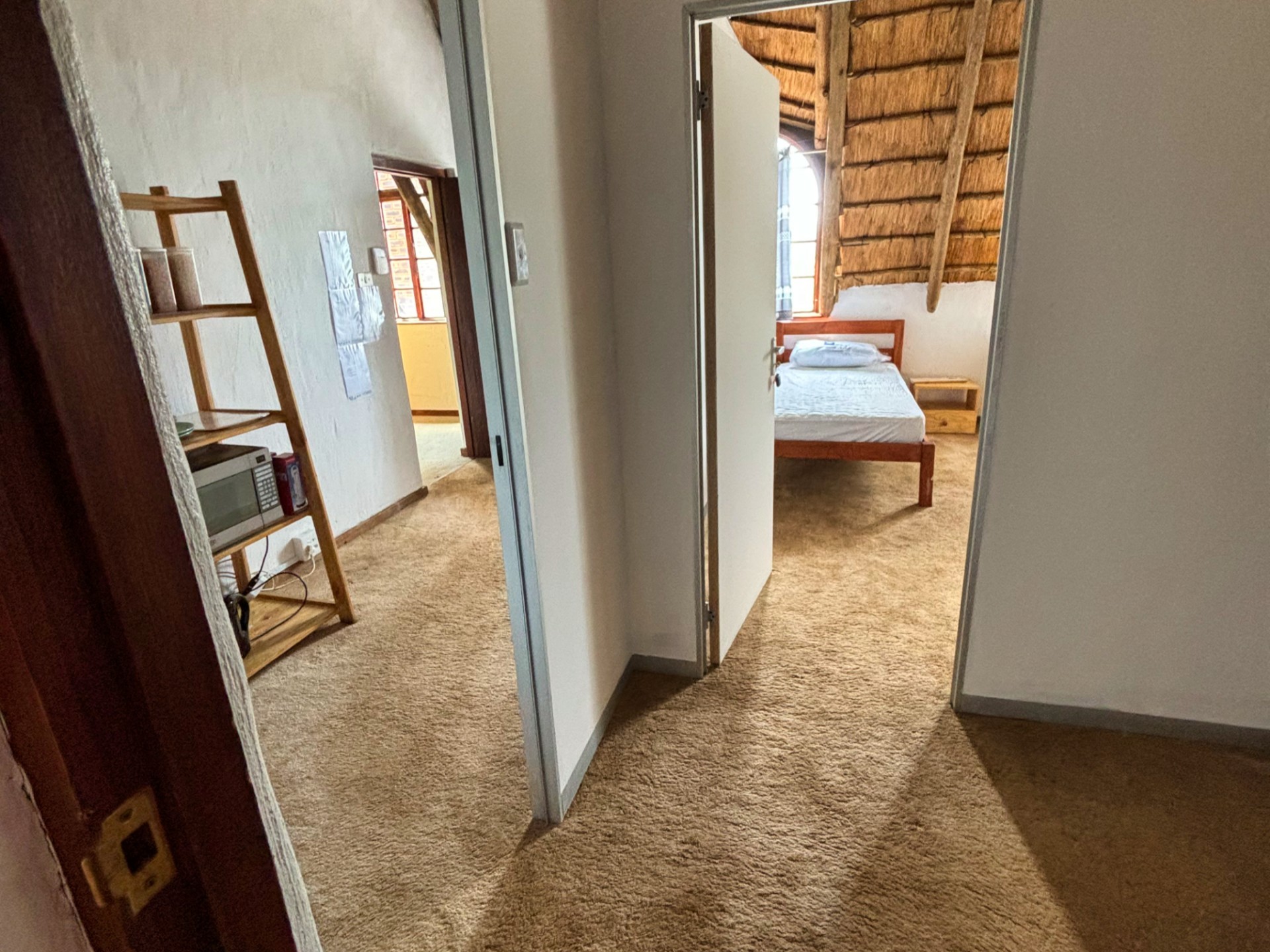 Dual Living Apartment in Worlds View, Hilton
