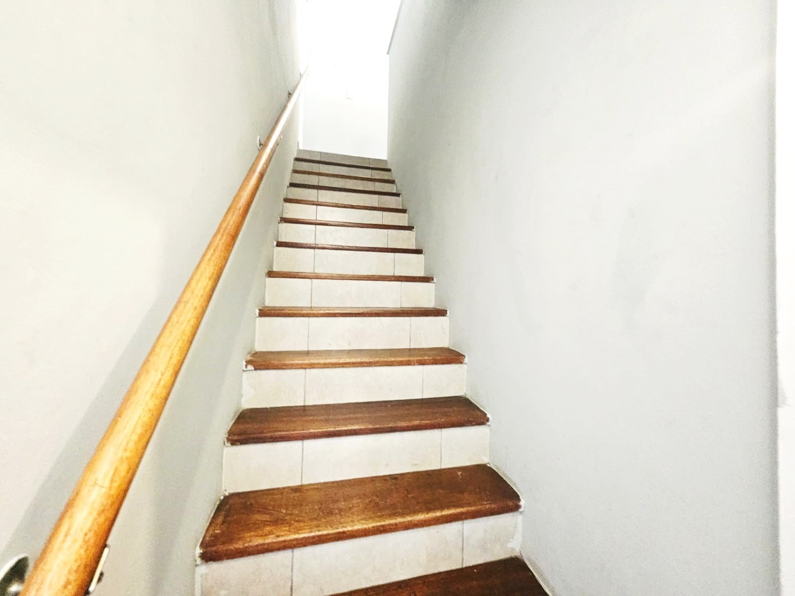 Apartment For Sale in Glenwood, Durban, KwaZulu-Natal