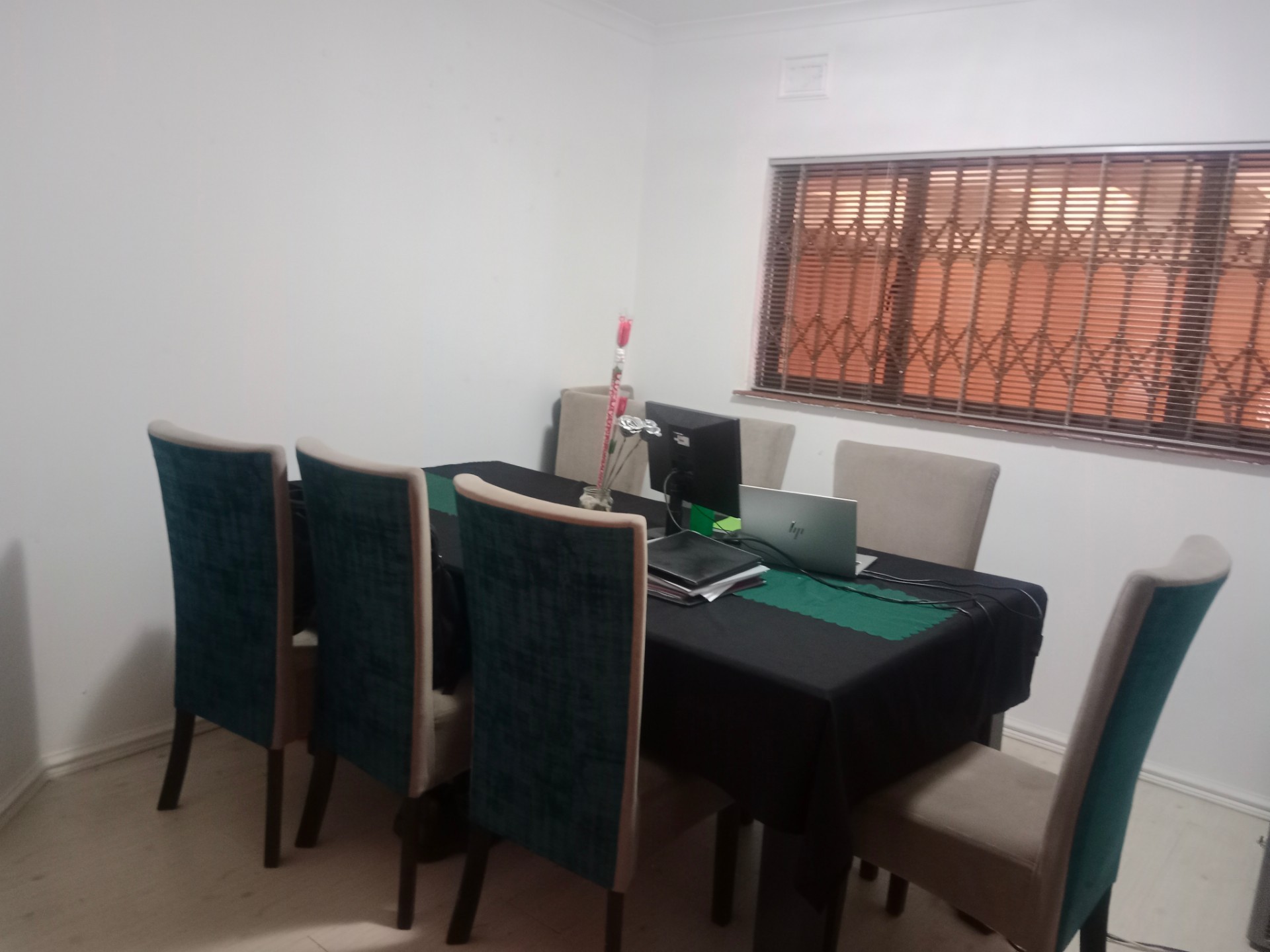 House For Sale in Ocean view, Bluff