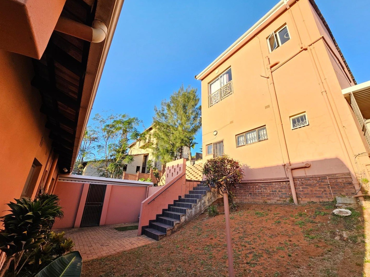 House For Sale in Ocean view, Bluff 5
