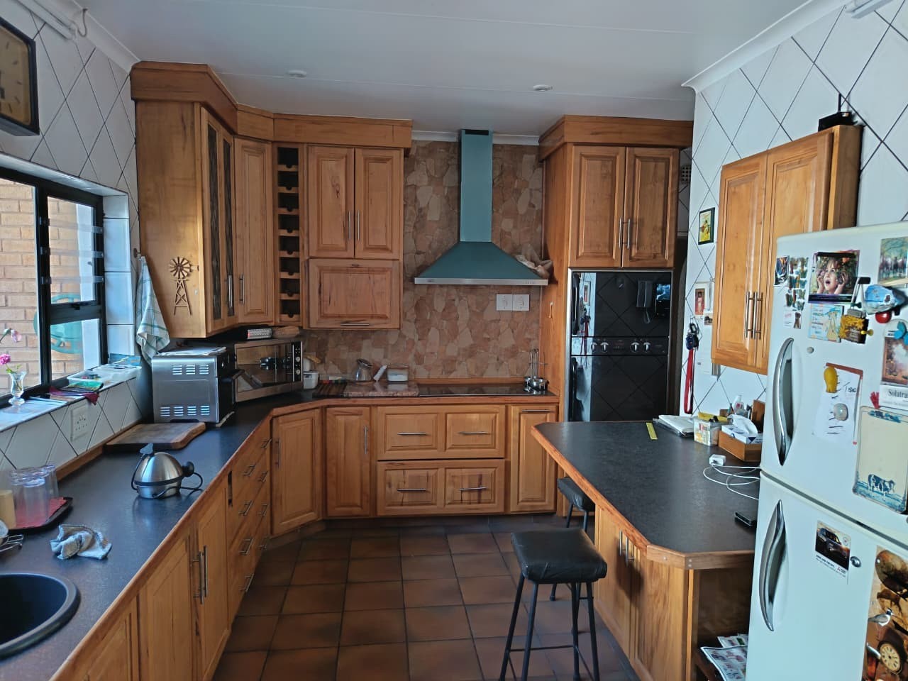 Spacious Family Home with Flatlet, Borehole and Exceptional Entertainment Features in Wonderboom