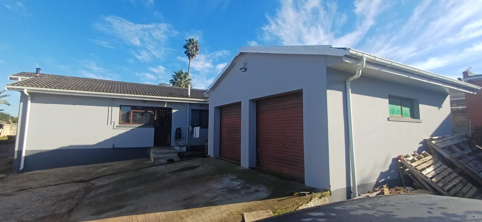 3 BEDROOM, 2 BATHROOM, LOUNGE, DINING ROOM, DOUBLE GARAGE HOUSE IN PACALTSDORP FOR SALE