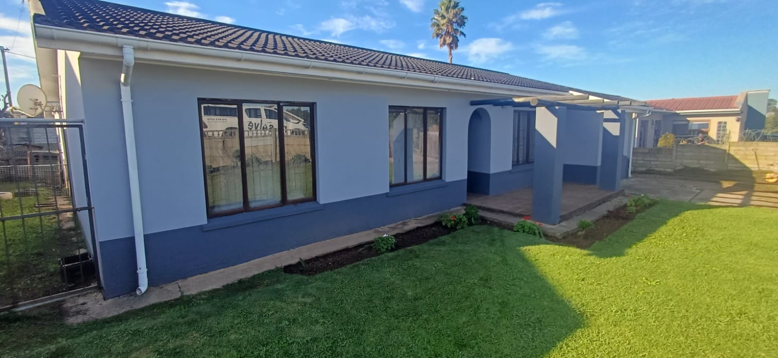 3 BEDROOM, 2 BATHROOM, LOUNGE, DINING ROOM, DOUBLE GARAGE HOUSE IN PACALTSDORP FOR SALE