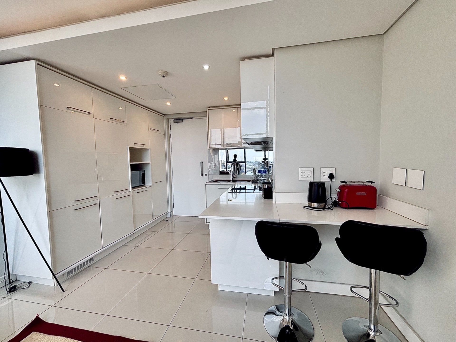 Park Central Loft Apartment - Prime Rosebank Investment Opportunity
