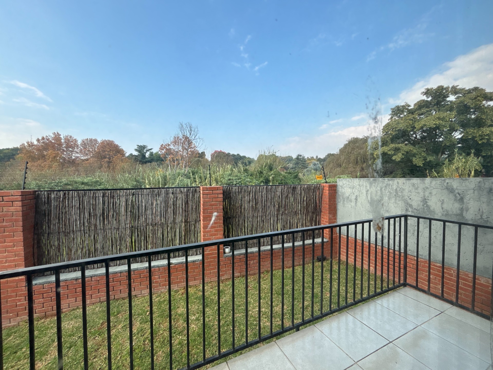 Spacious Family Townhouse in Secure Ferndale Complex