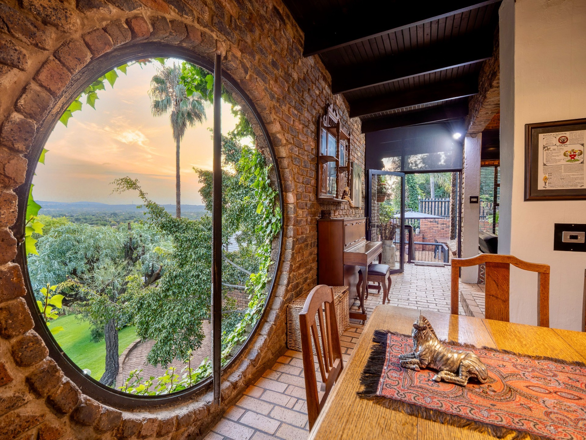 House For Sale in Waverley, Pretoria