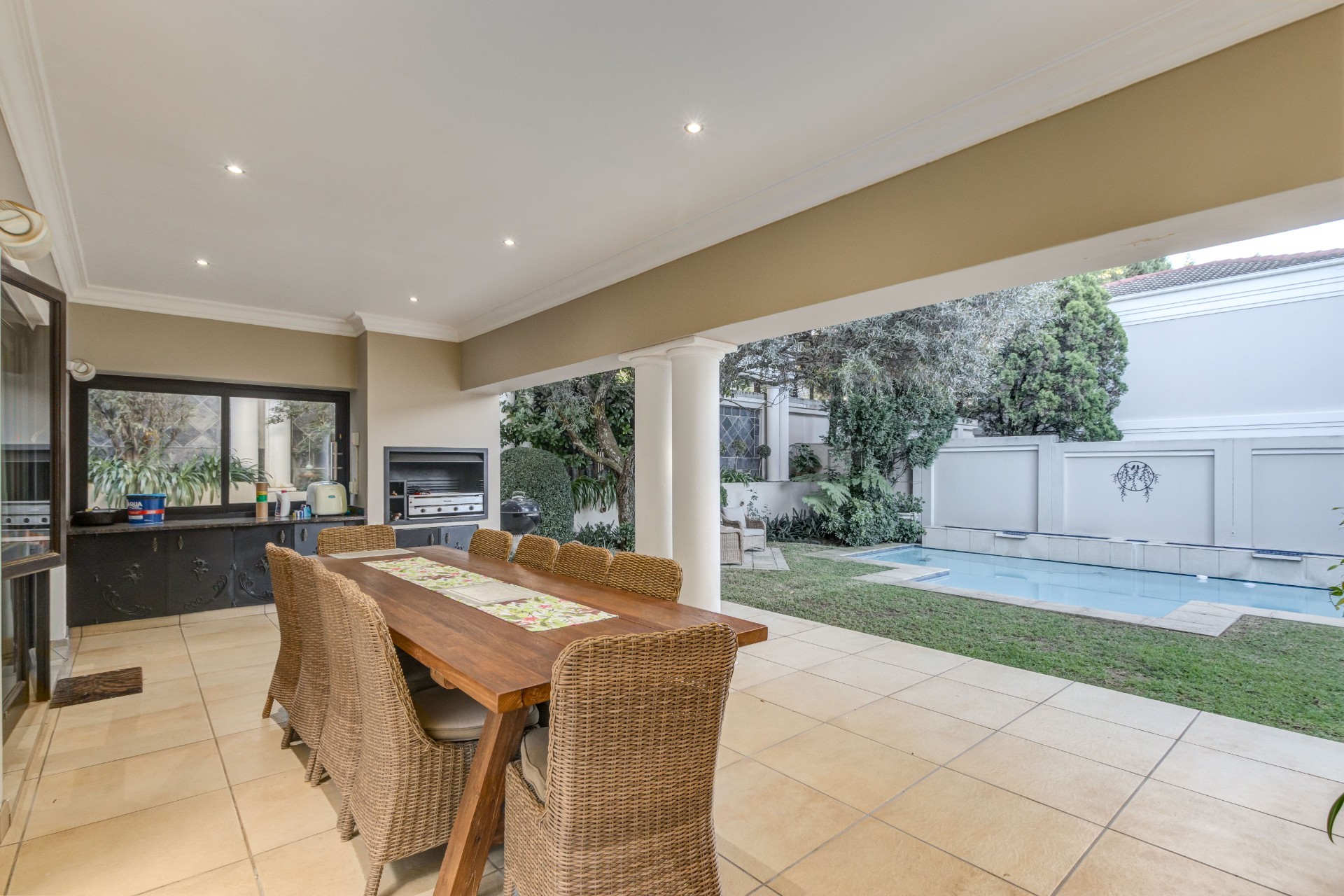 Immaculate home in a secure complex, with solar panels and back-up water