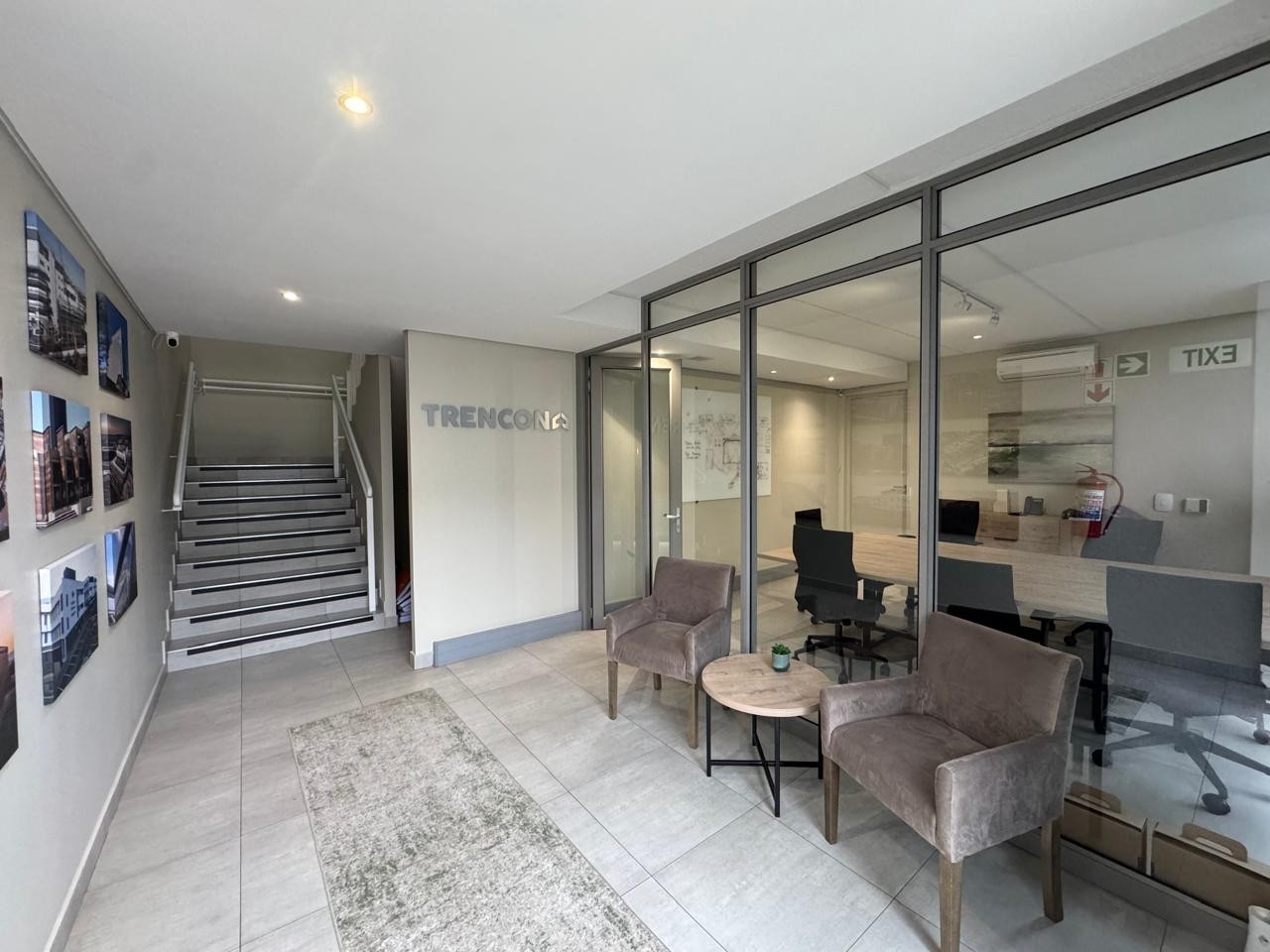 319m² Warehouse To LET in The Reserve Business Park 4