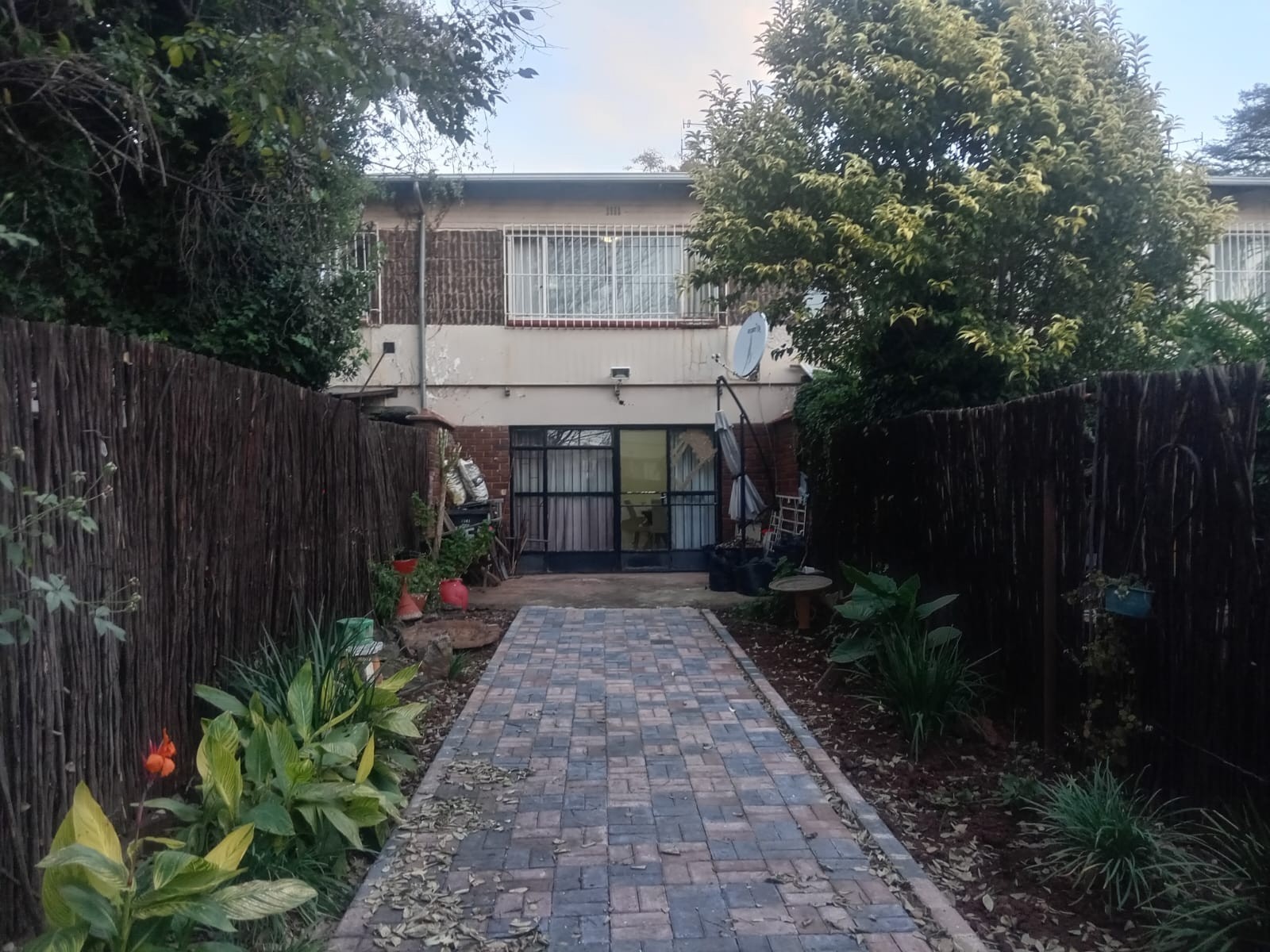 Apartment For Sale in Windsor East, Randburg