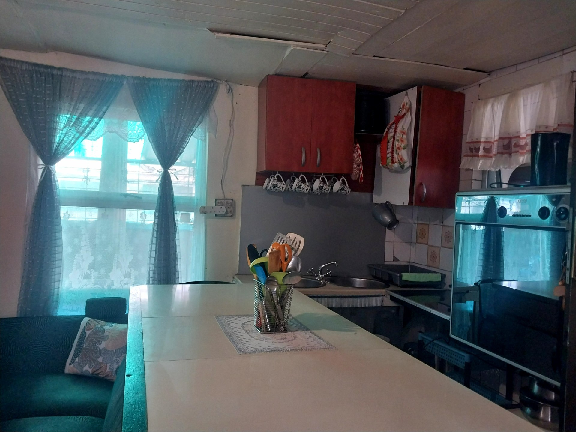 House Under Offer in Leiden Delft