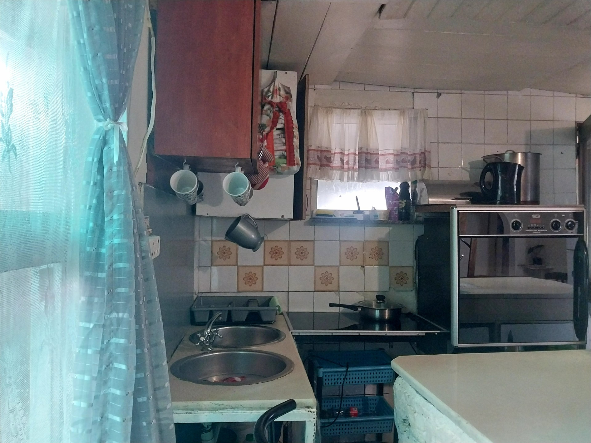 House Under Offer in Leiden Delft