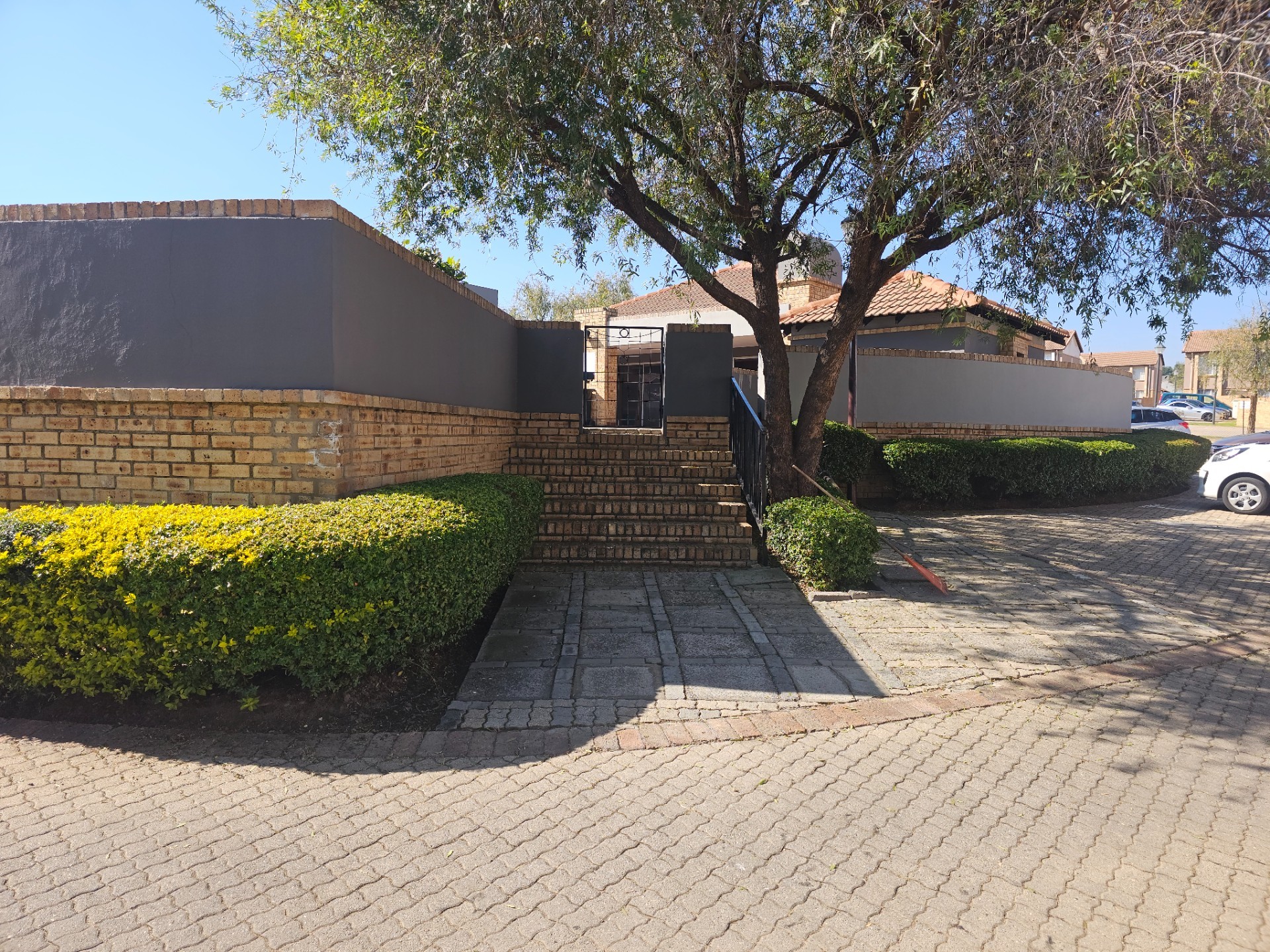 3 Bedroom 2 Bath Ground Floor Apartment To Rent in Carlswald, Midrand