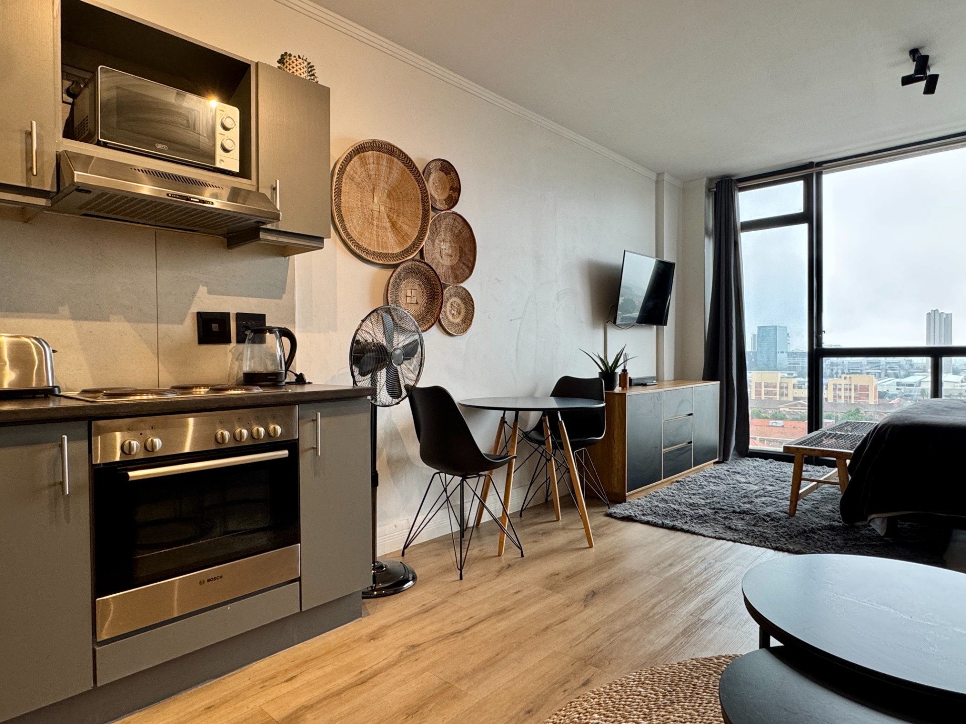 Unit 1202, Four Seasons, Zonnebloem, Cape Town.