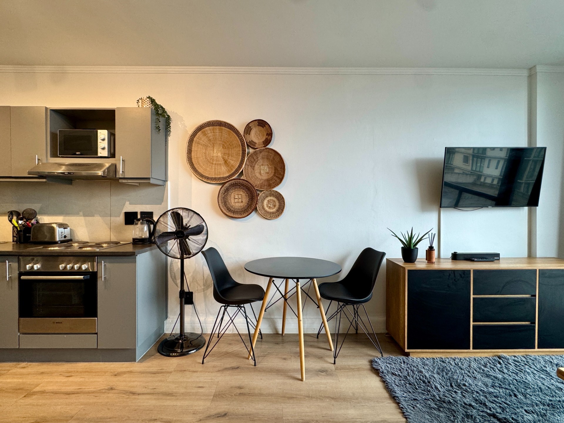Unit 1202, Four Seasons, Zonnebloem, Cape Town.