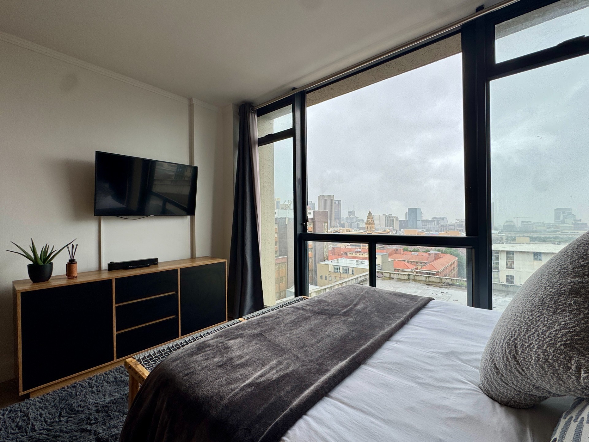 Unit 1202, Four Seasons, Zonnebloem, Cape Town.
