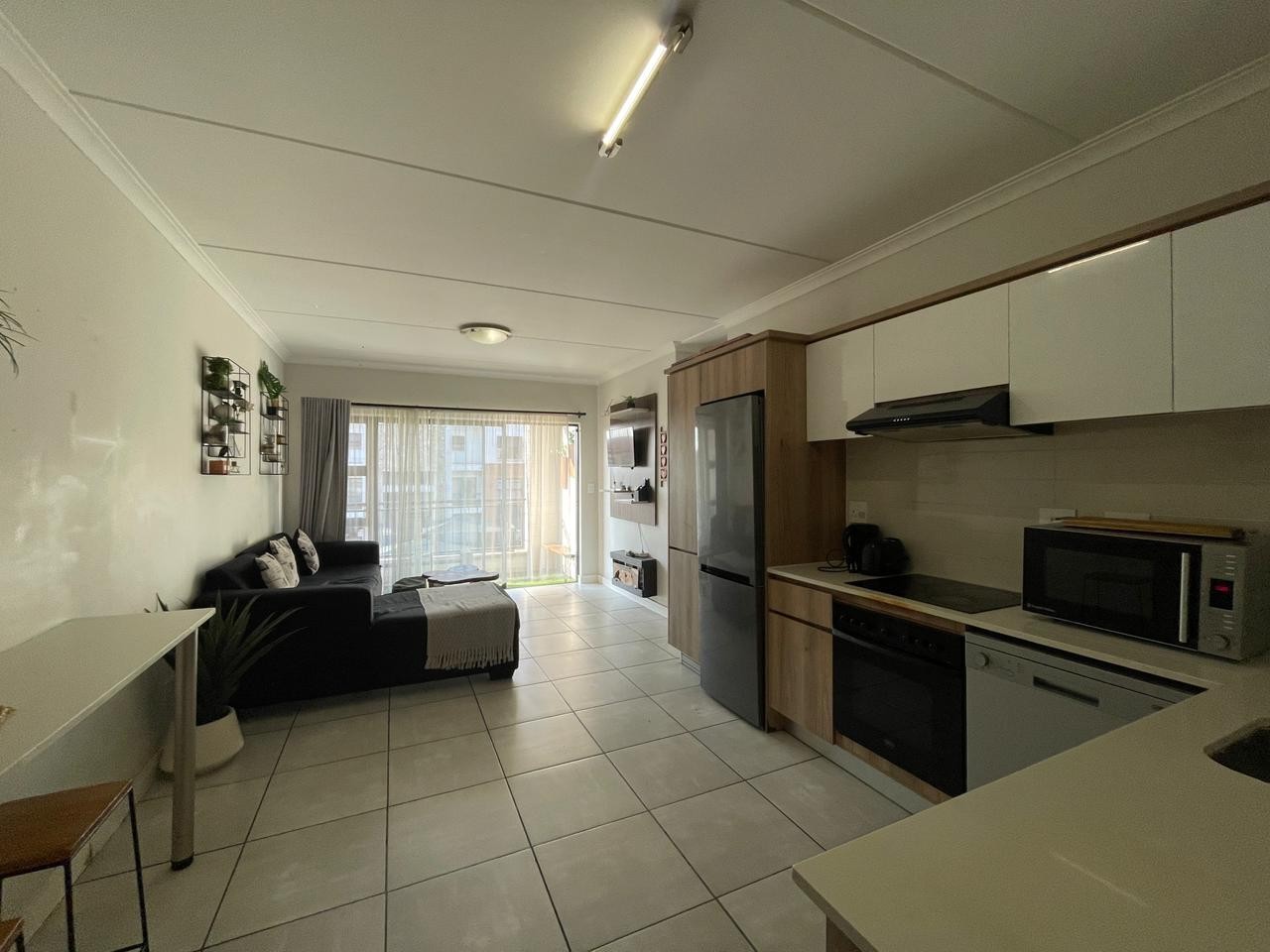 Spacious 2 bed 2 bath