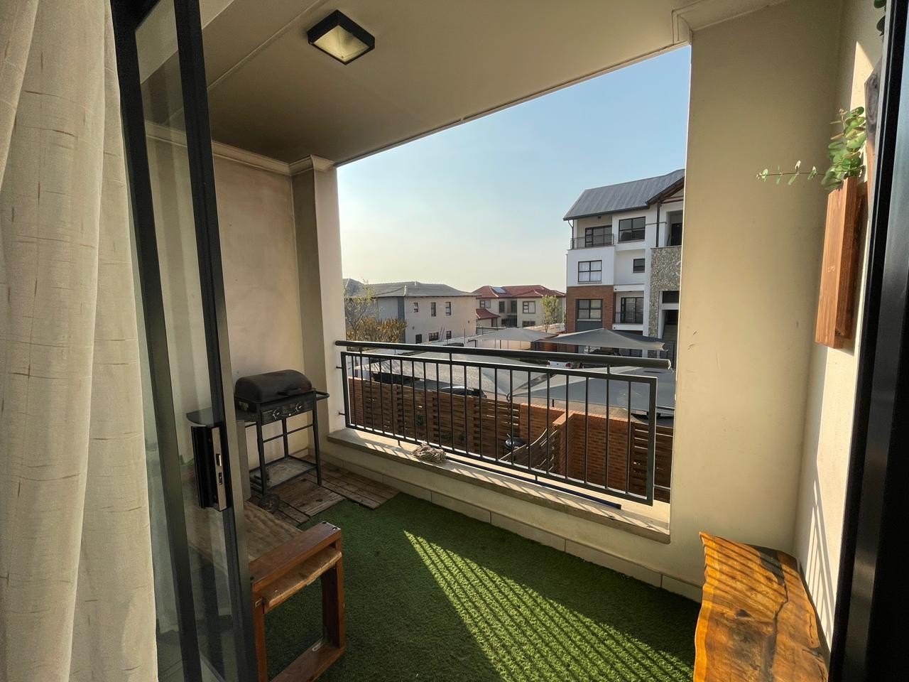Spacious 2 bed 2 bath