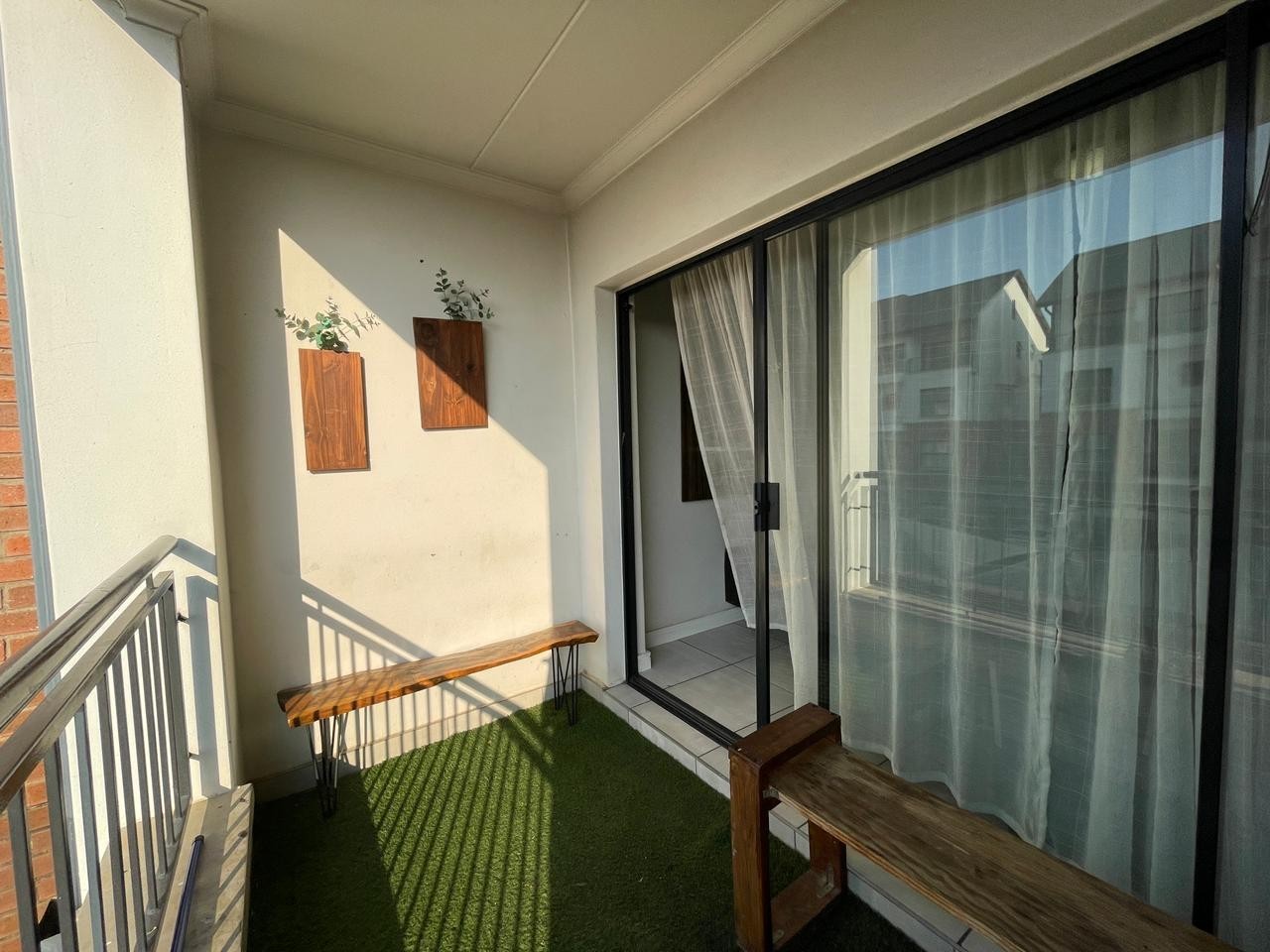 Spacious 2 bed 2 bath