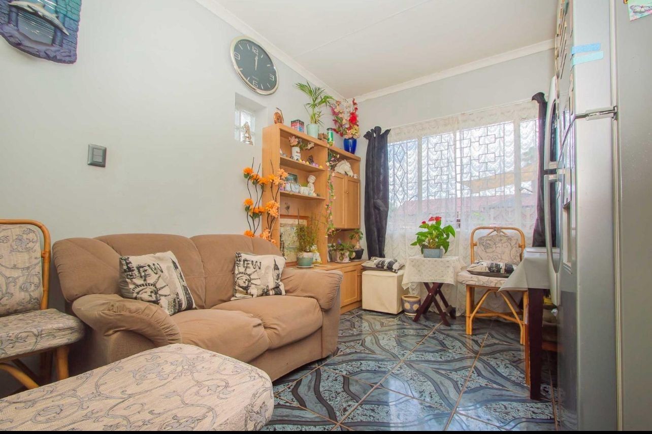 House To Rent in Lindhaven, Roodepoort