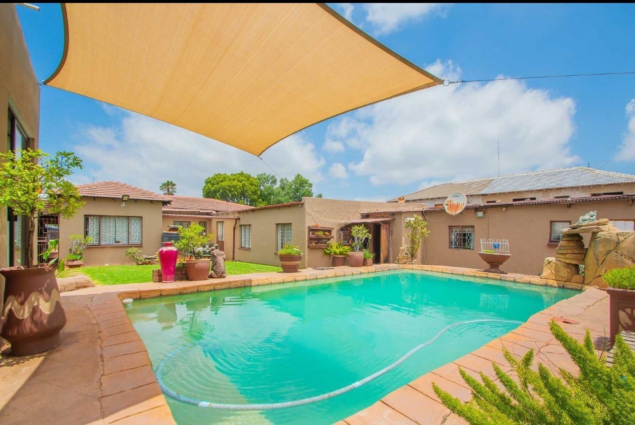 House To Rent in Lindhaven, Roodepoort