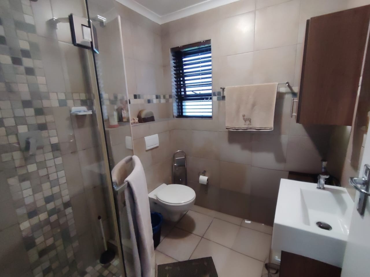 Neat as a Pin Ground Floor Apartment in Popular La Riviera II