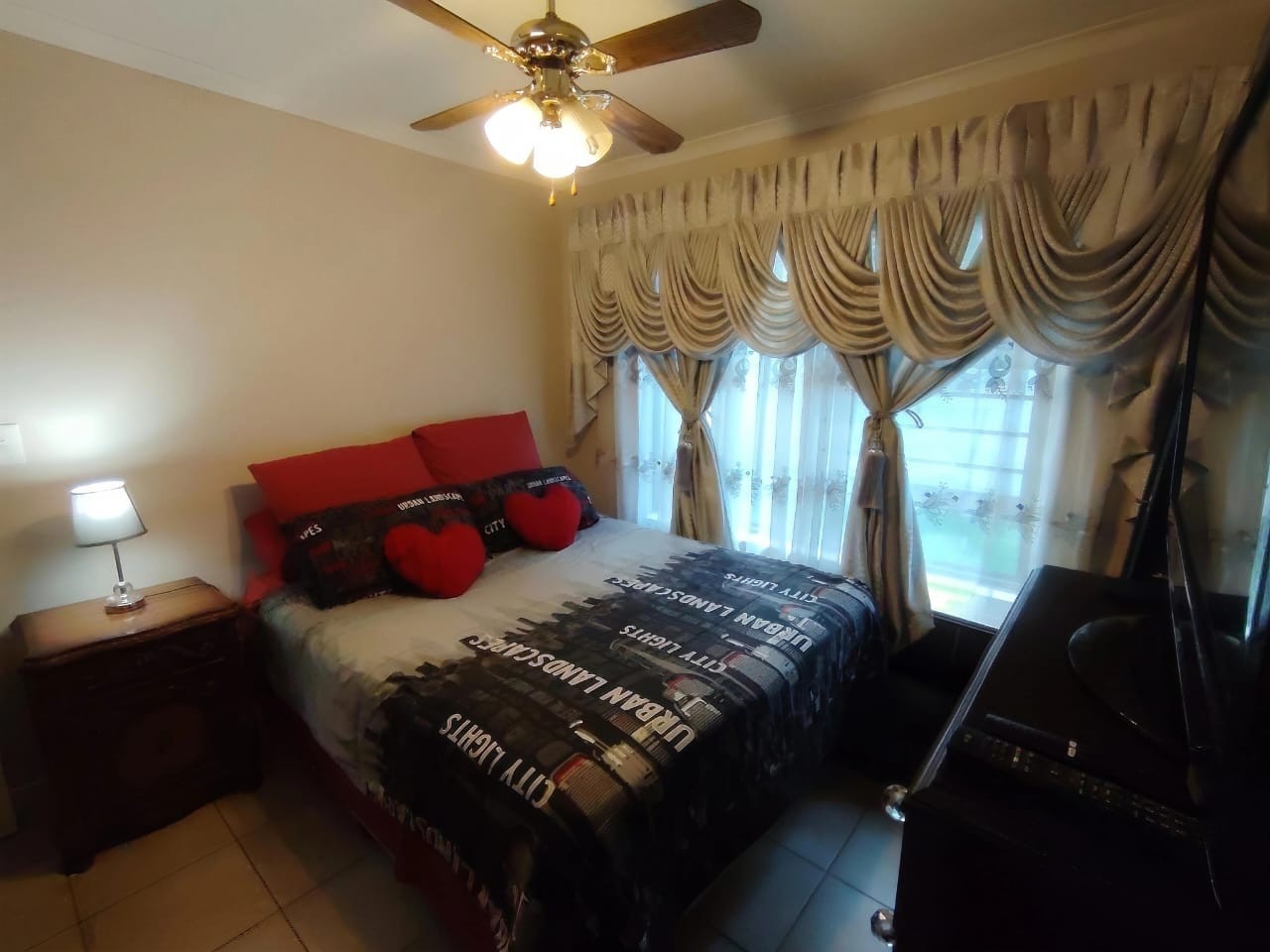Neat as a Pin Ground Floor Apartment in Popular La Riviera II
