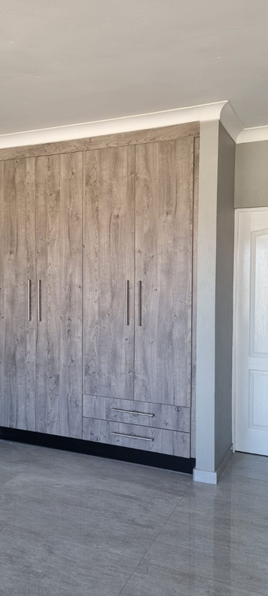 Townhouse For Sale in Sterpark, Polokwane