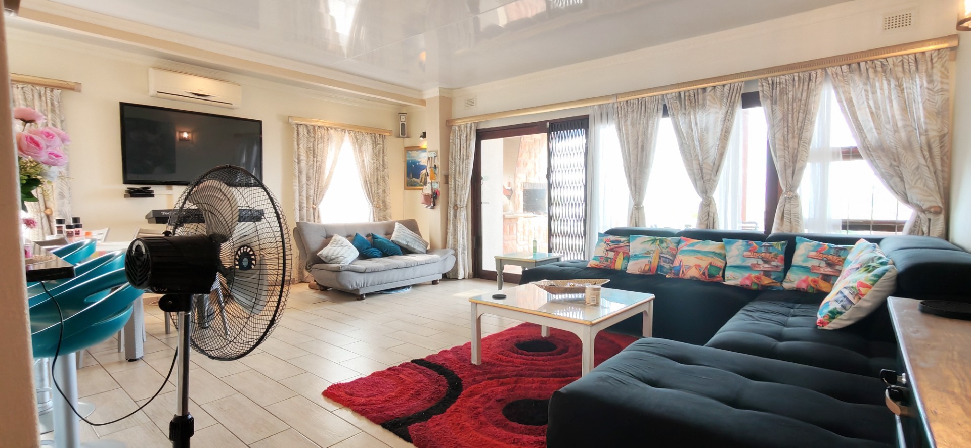 Neat as a pin and move in ready! 3 bedroom House For Sale in Uvongo, Margate, KwaZulu Natal